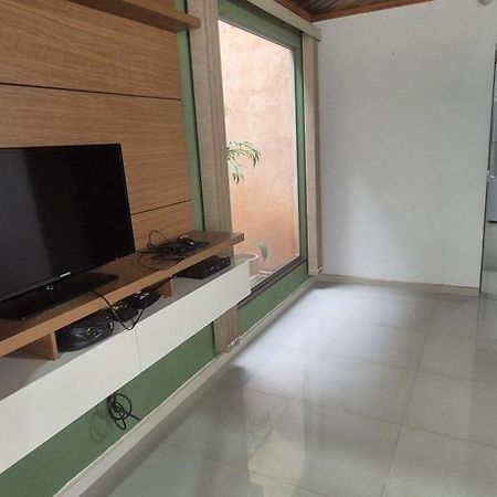 Casa Para Temporada 900 Metros Do Termas Dos Laranjais Villa Olímpia Eksteriør billede