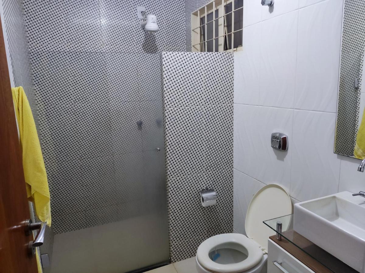 Casa Para Temporada 900 Metros Do Termas Dos Laranjais Villa Olímpia Eksteriør billede
