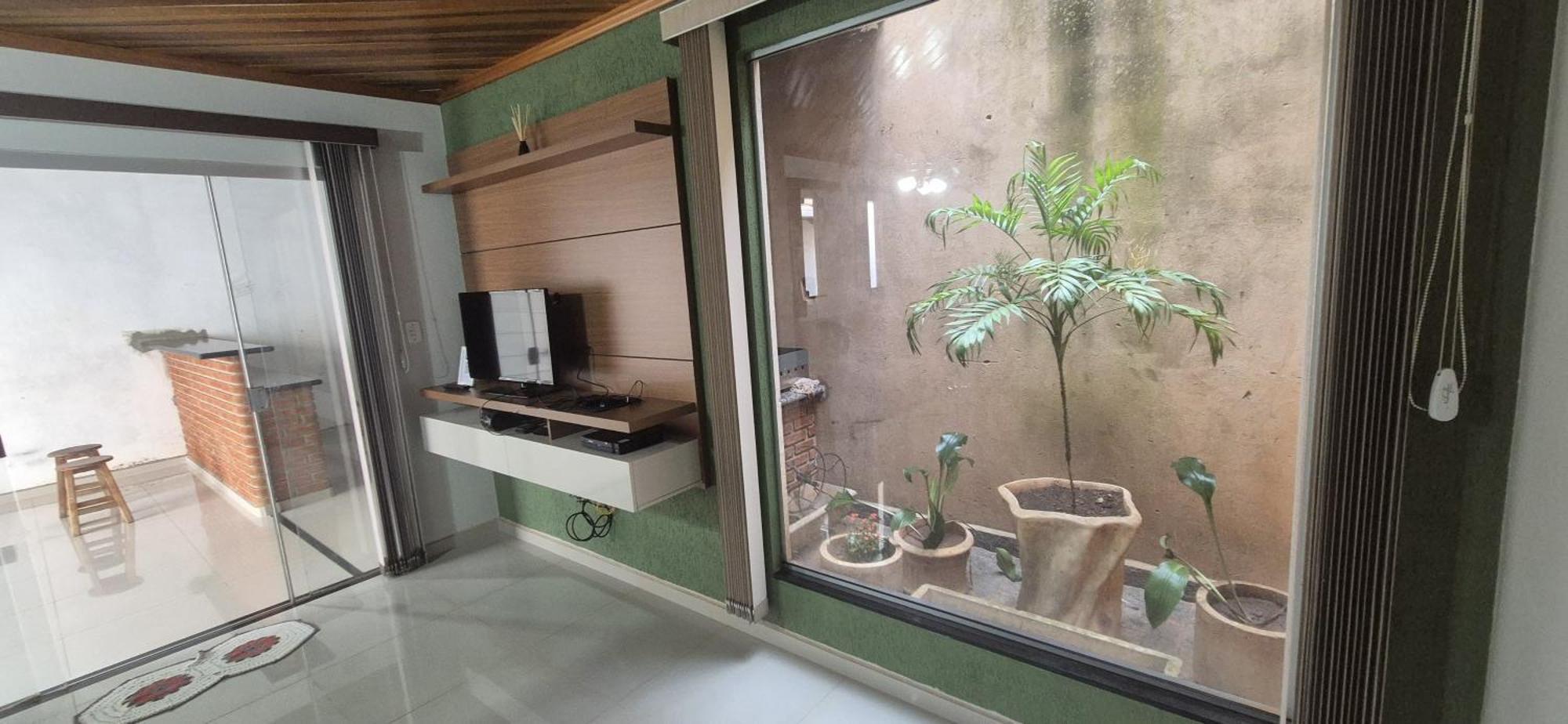 Casa Para Temporada 900 Metros Do Termas Dos Laranjais Villa Olímpia Eksteriør billede